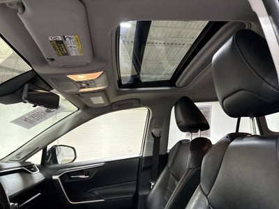2019 Toyota RAV4 XLE Premium
