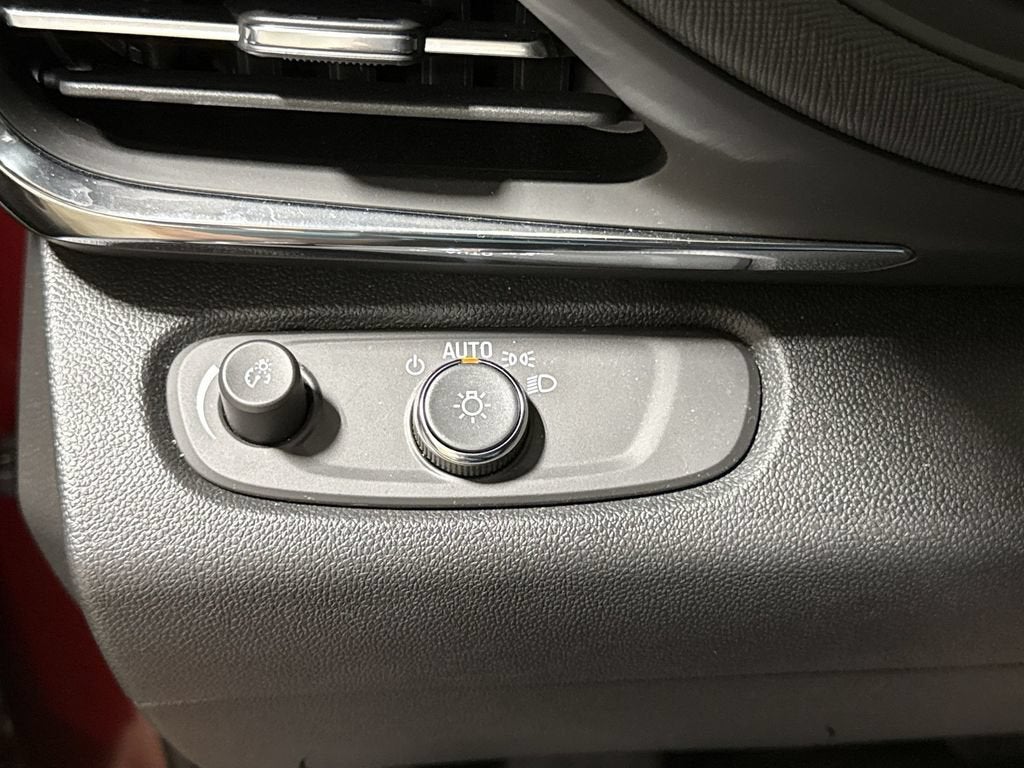 2025 Buick Envista Preferred