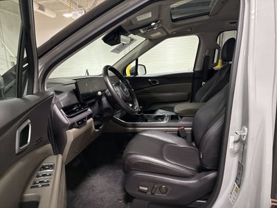 2025 Kia Carnival SX