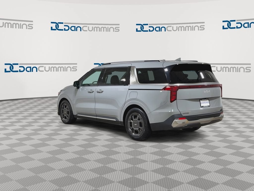 2025 Kia Carnival SX