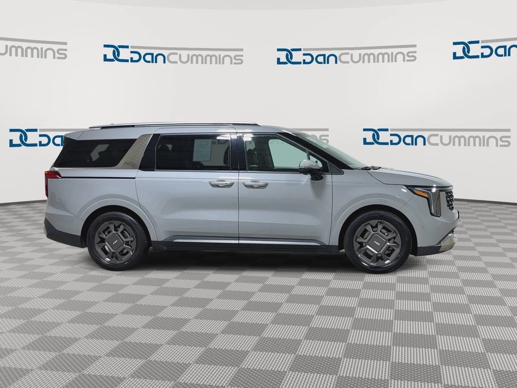 2025 Kia Carnival SX