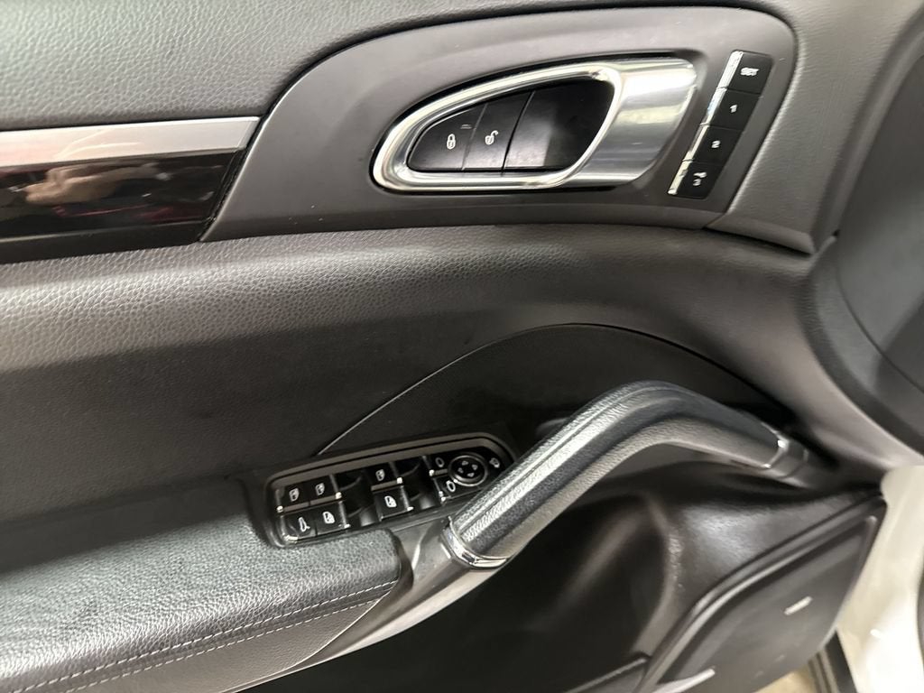 2013 Porsche Cayenne S
