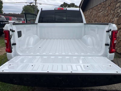 2027 RAM 1500 Big Horn/Lone Star