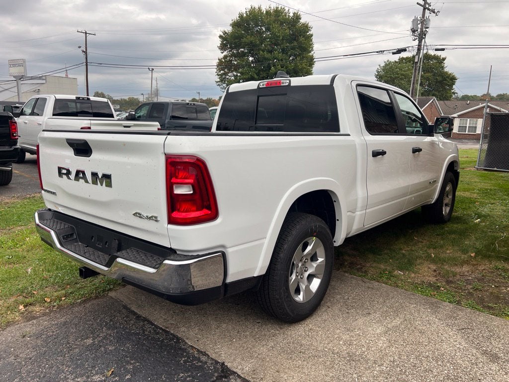 2027 RAM 1500 Big Horn/Lone Star