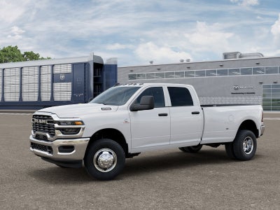 2026 RAM 3500 RAM 3500 TRADESMAN CREW CAB 4X4 8' BOX