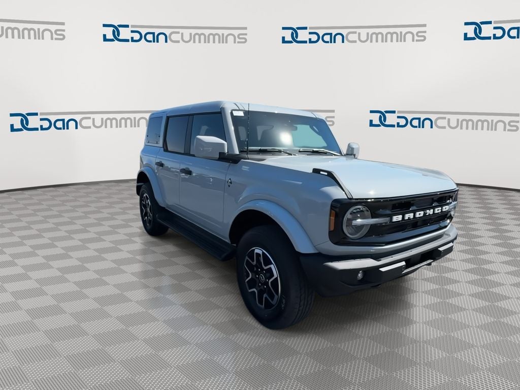 2026 Ford Bronco Outer Banks®