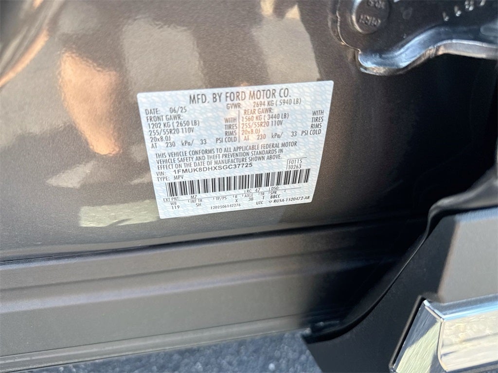 2025 Ford Explorer Active