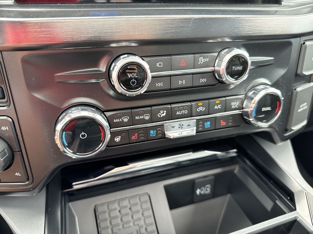 2026 Ford Super Duty Lariat