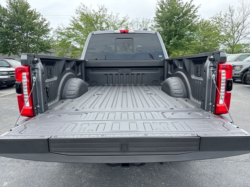 2026 Ford Super Duty Lariat