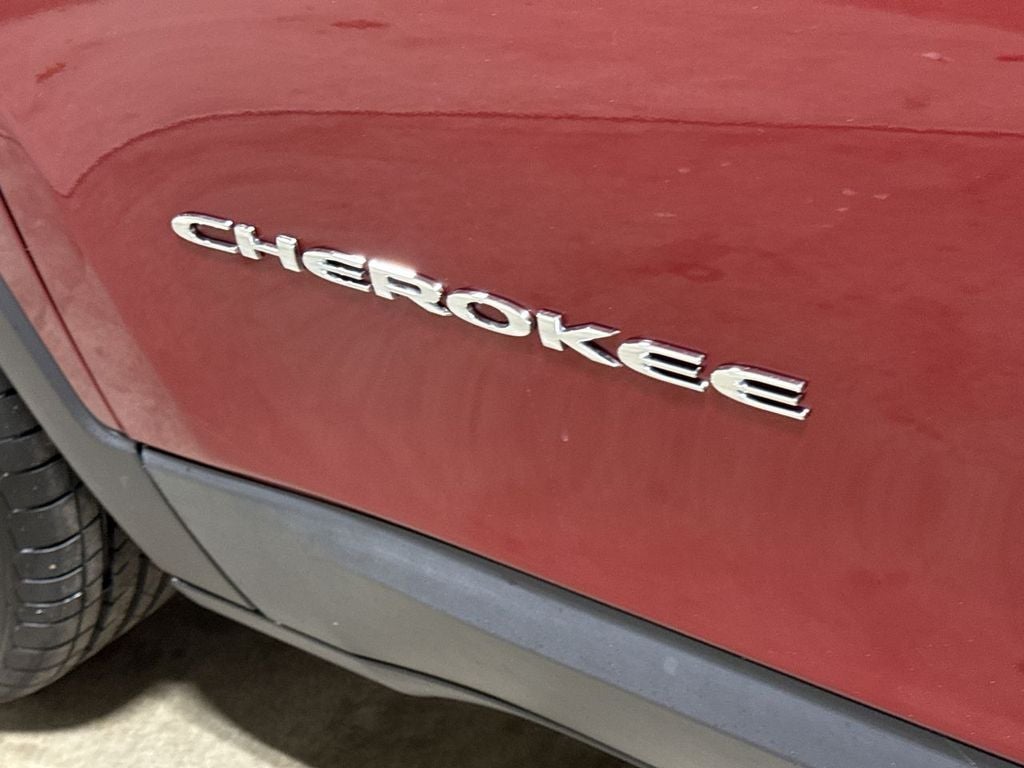 2015 Jeep Cherokee Sport