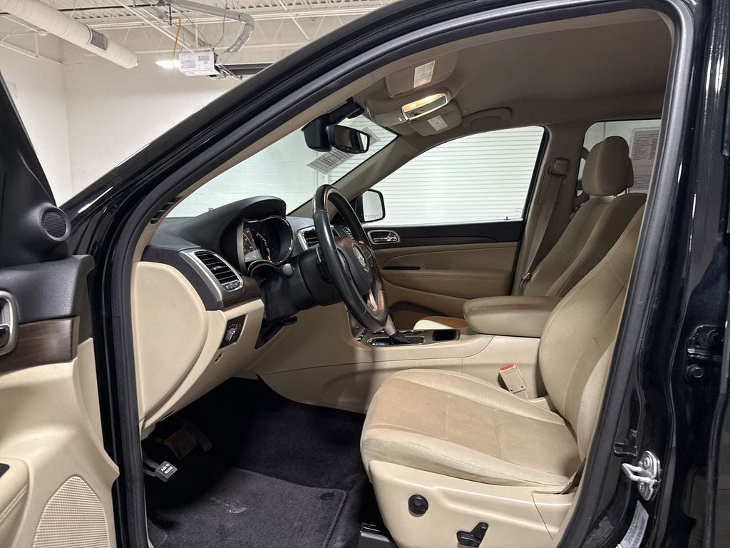 2017 Jeep Grand Cherokee Laredo