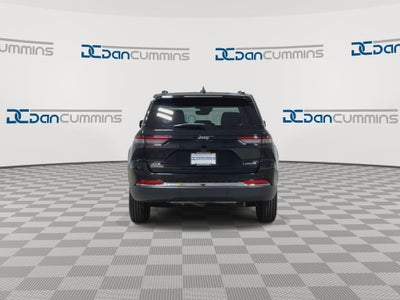 2022 Jeep Grand Cherokee Laredo