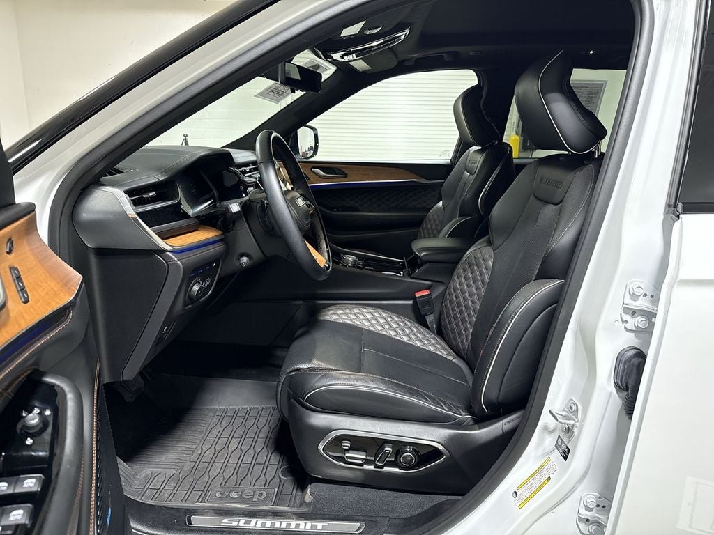 2023 Jeep Grand Cherokee Summit Reserve 4xe