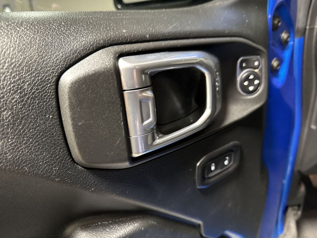 2021 Jeep Gladiator Willys