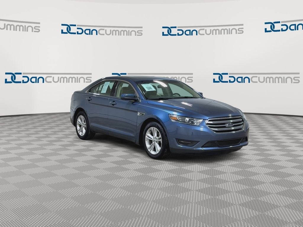 2018 Ford Taurus SEL