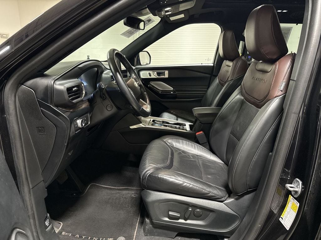 2022 Ford Explorer Platinum