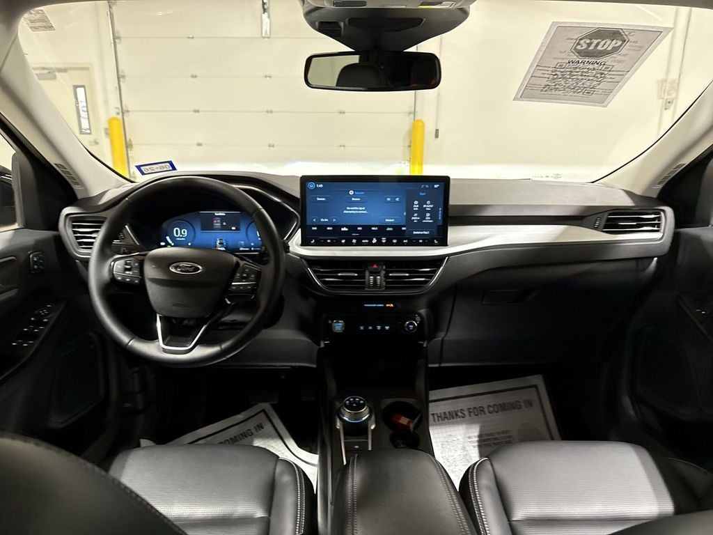 2025 Ford Escape Platinum