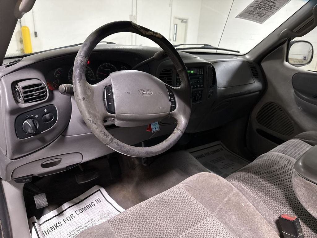 2002 Ford F-150 Lariat