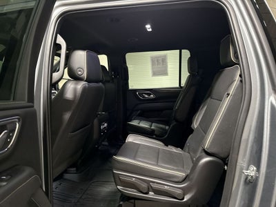 2022 GMC Yukon XL SLT