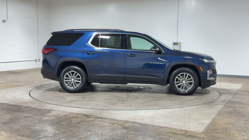 2023 Chevrolet Traverse LT
