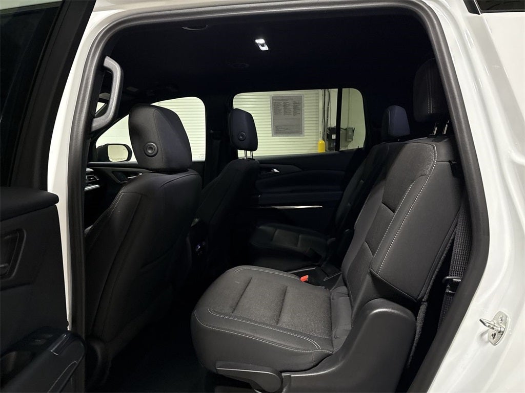 2024 Chevrolet Traverse 2LT