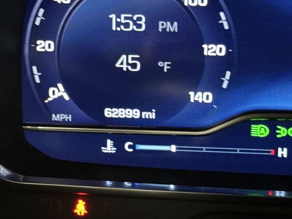 2024 Chevrolet Suburban LT