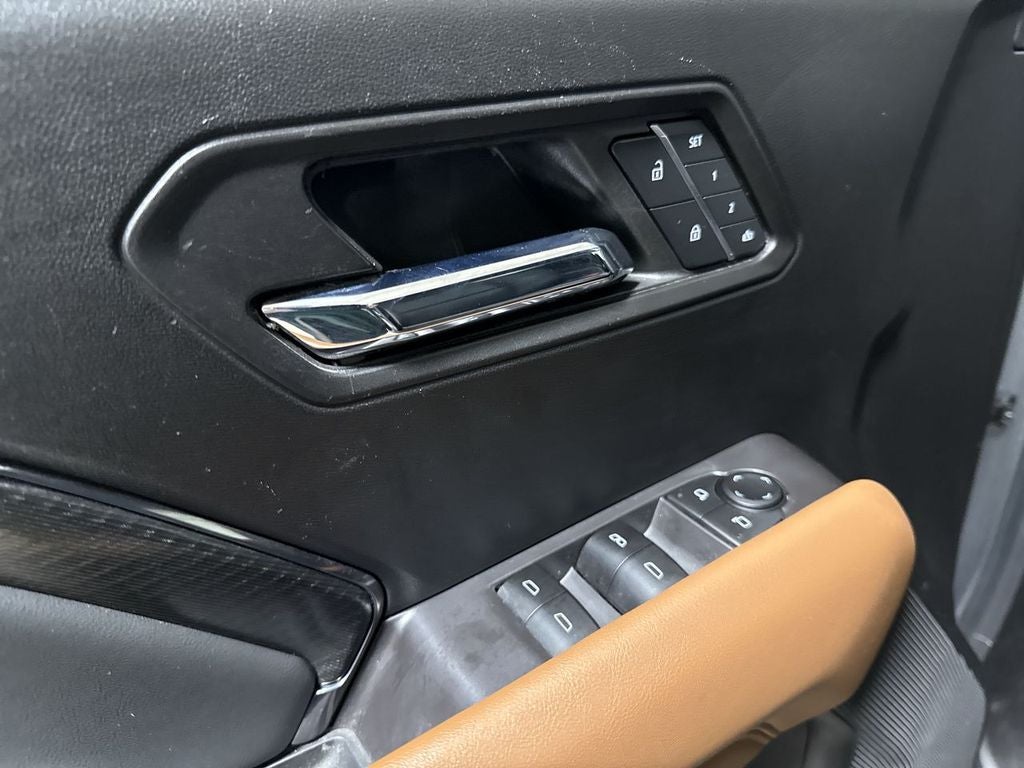 2023 GMC Canyon AT4