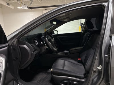 2016 Nissan Altima 2.5 SR