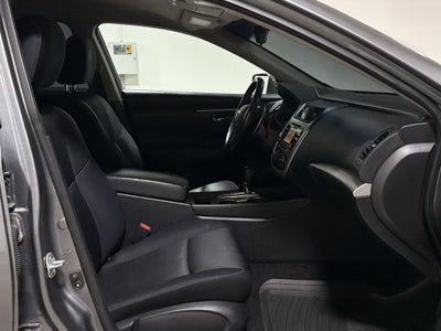2016 Nissan Altima 2.5 SR