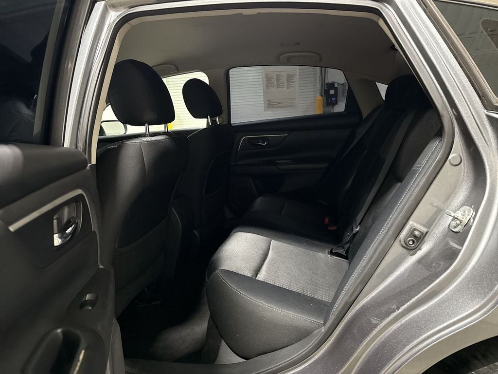 2016 Nissan Altima 2.5 SR