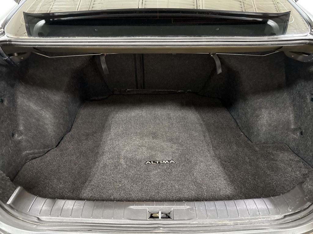 2016 Nissan Altima 2.5 SR