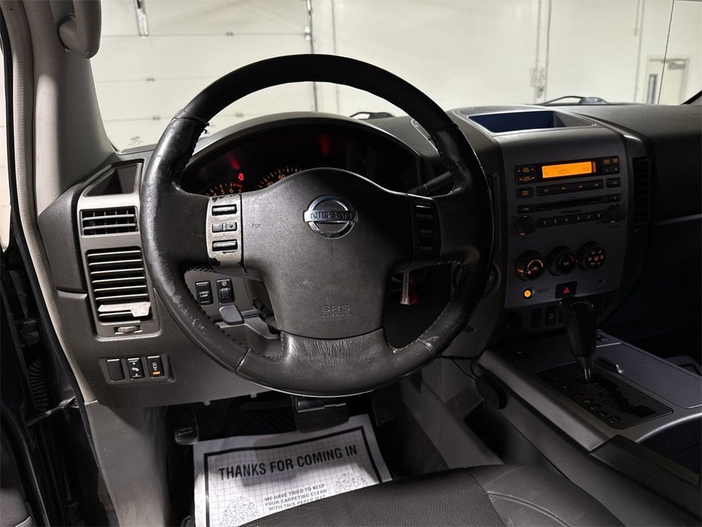 2005 Nissan Titan LE