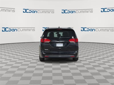 2019 Chrysler Pacifica Touring L Plus