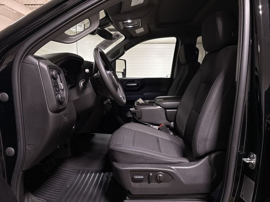 2023 Chevrolet Silverado 2500HD Custom