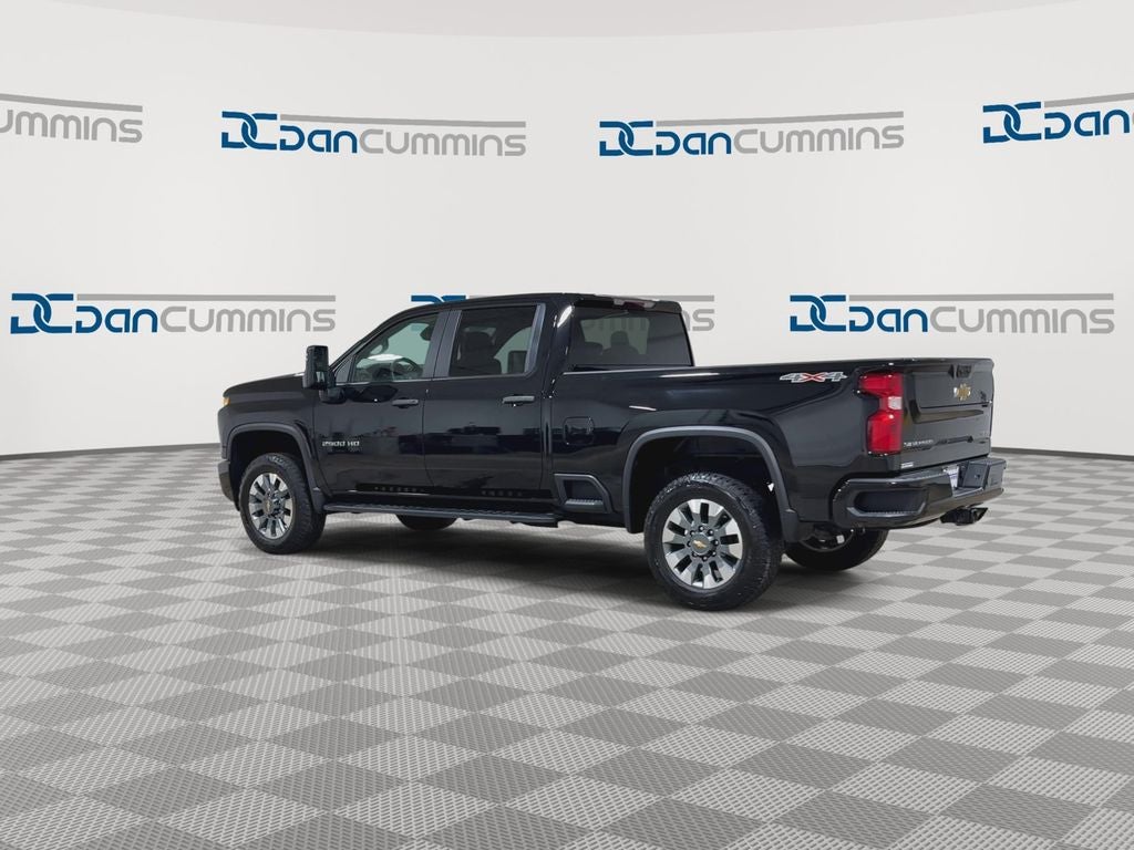 2023 Chevrolet Silverado 2500HD Custom