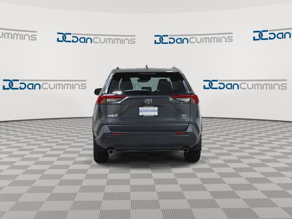 2020 Toyota RAV4 XLE Premium