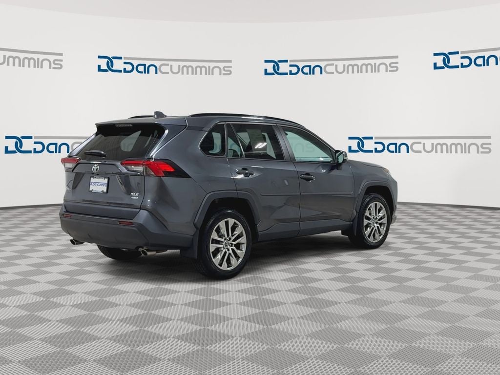 2020 Toyota RAV4 XLE Premium