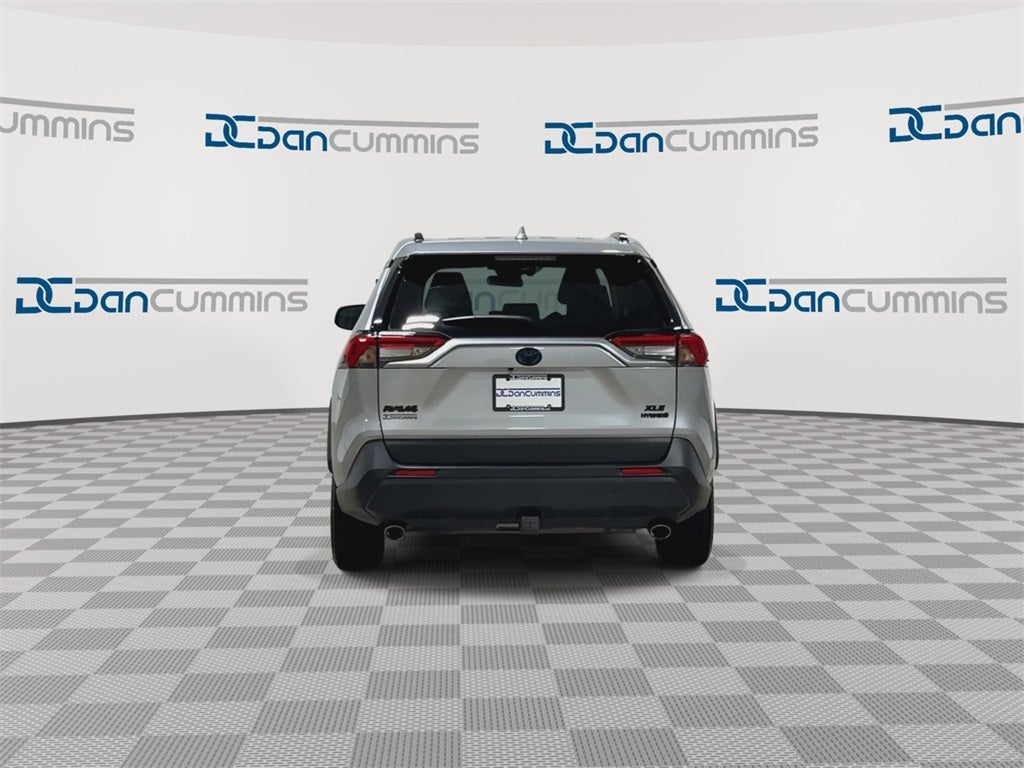 2022 Toyota RAV4 Hybrid XLE Premium