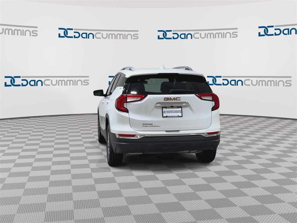 2024 GMC Terrain SLT