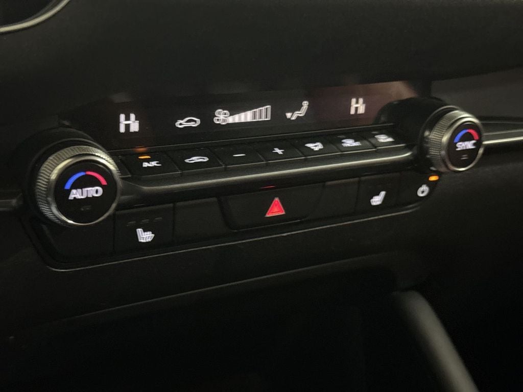 2024 Mazda Mazda3 2.5 Carbon Turbo