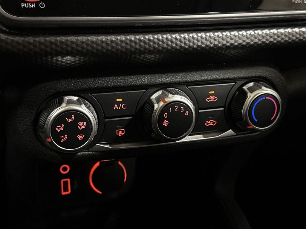 2020 Nissan Kicks S