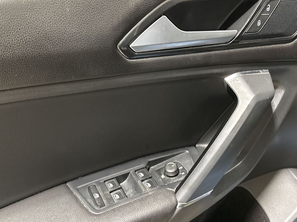 2018 Volkswagen Tiguan Base