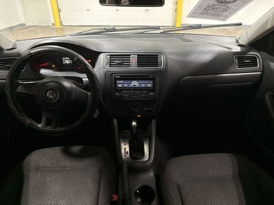 2012 Volkswagen Jetta 2.0L Base