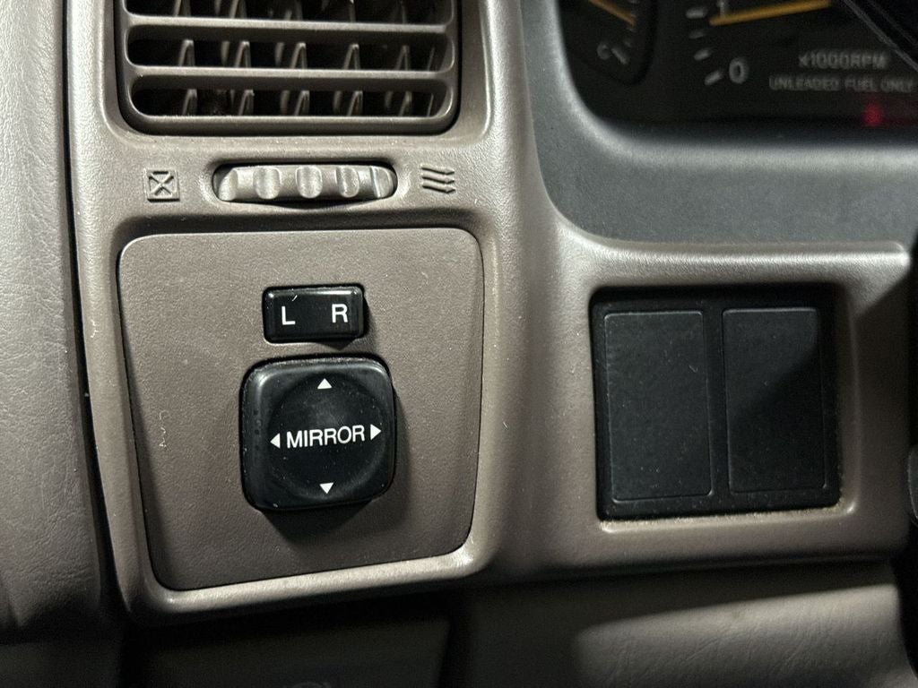 1998 Toyota Avalon XL