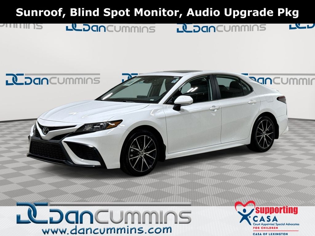 2023 Toyota Camry SE