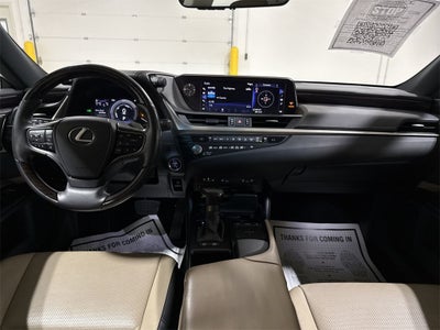 2021 Lexus ES 300h