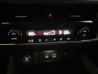 2022 Nissan Rogue SV