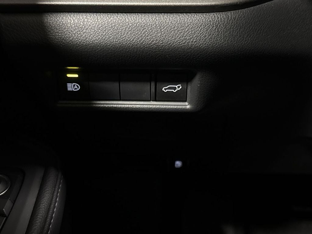 2025 Toyota Grand Highlander LE