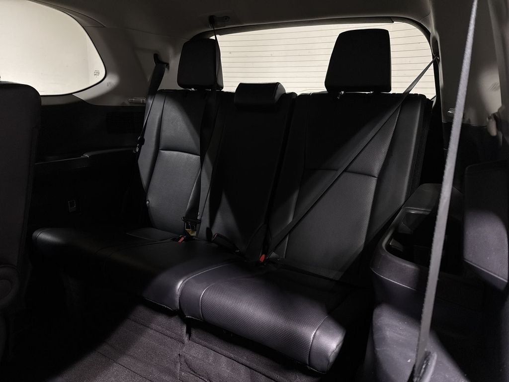 2025 Toyota Grand Highlander LE