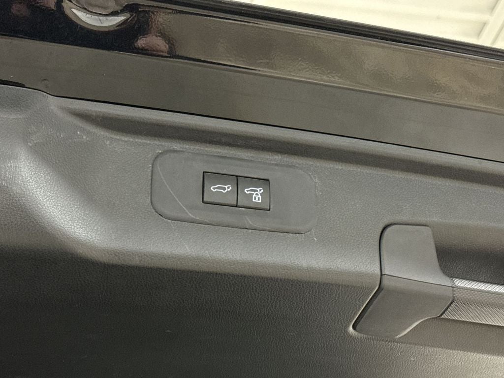 2025 Toyota Grand Highlander LE